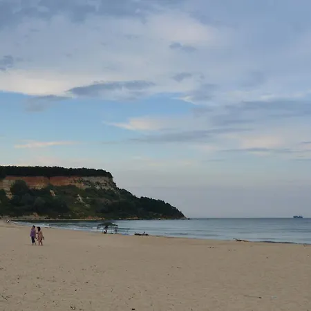 Letovishte Romantika Campsite *