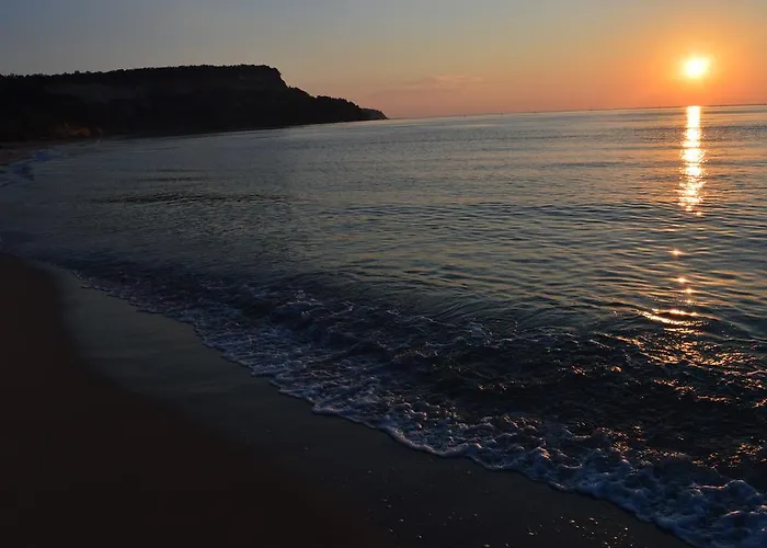 キャンプ場 Letovishte Romantika *